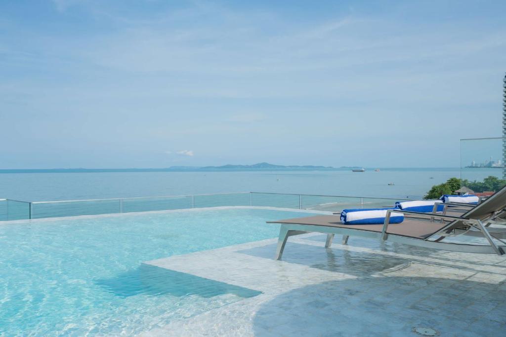 Bayphere Hotel Pattaya Ban Nong Hin  외부 사진