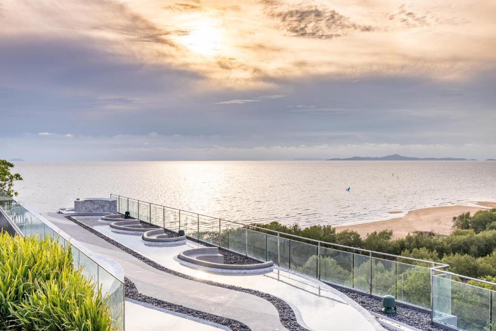 Bayphere Hotel Pattaya Ban Nong Hin  외부 사진